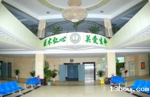 旌南院区大厅.jpg